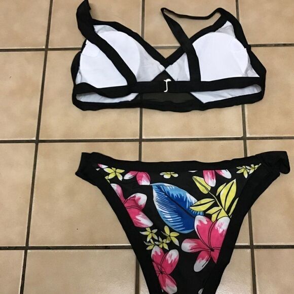 Push-Up Floral Colorful Bikini‎ - Picture 7 of 7